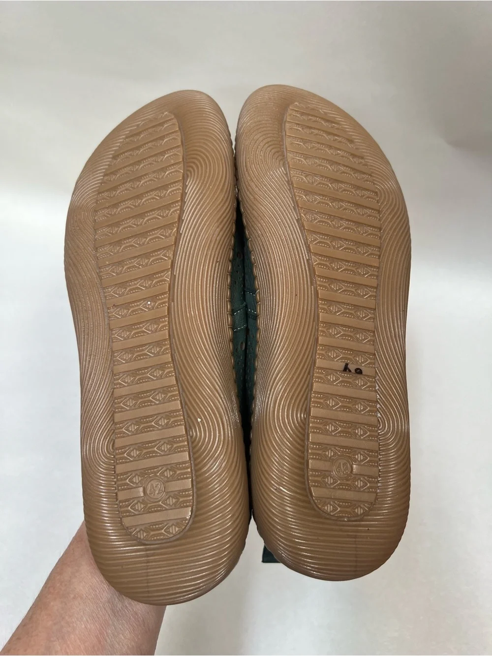 Vaqay Patras Green Leather Loafers Laser Cut Comfort Shoes Womens 42 US 11/12